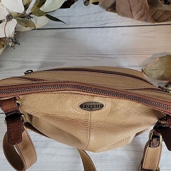 Fossil Explorer crossbody vintage in tan leather - Picture 8 of 13